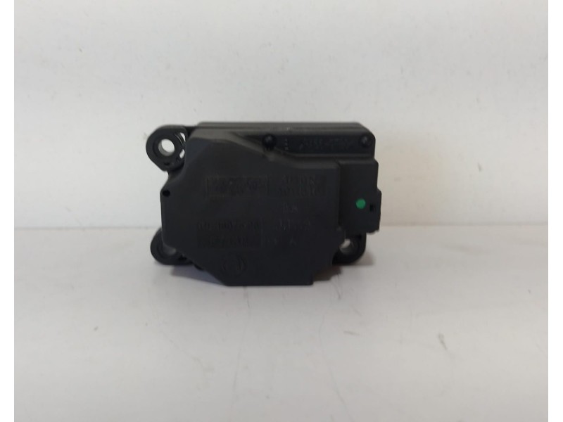 Recambio de motor apertura trampillas climatizador para volvo xc60 2.4 diesel cat referencia OEM IAM 6G9N19E616BA 77070 