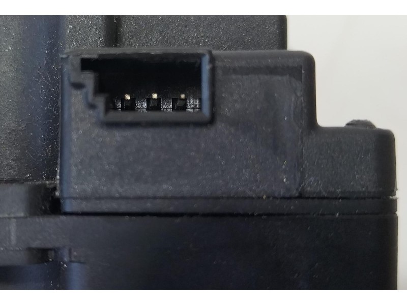 Recambio de motor apertura trampillas climatizador para volvo xc60 2.4 diesel cat referencia OEM IAM 6G9N19E616BA 77070 