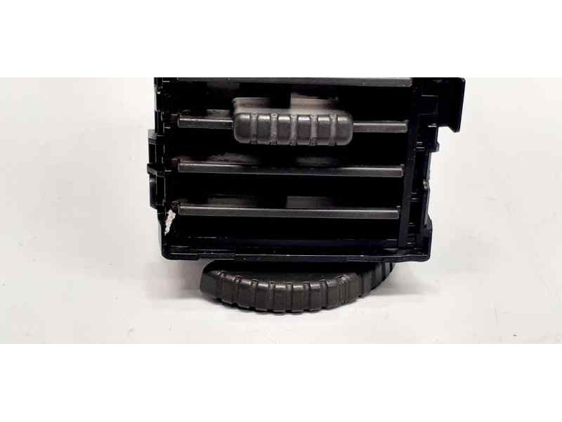Recambio de salpicadero para nissan x-trail (t30) comfort plus referencia OEM IAM 68751EQ000 43823 