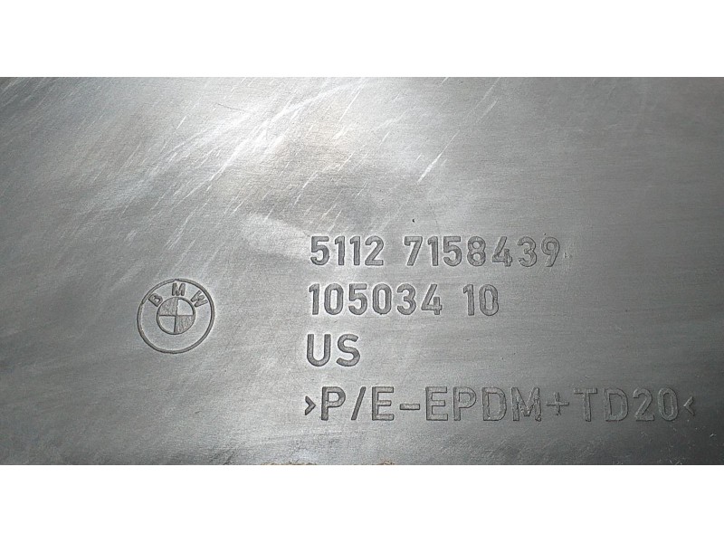 Recambio de puntera paragolpes trasera izquierda para bmw x5 (e70) 3.0d referencia OEM IAM 51127158439 60552 