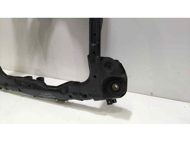 Recambio de puente delantero para hyundai tucson (jm) 2.0 crdi style referencia OEM IAM 624052E050 81526 