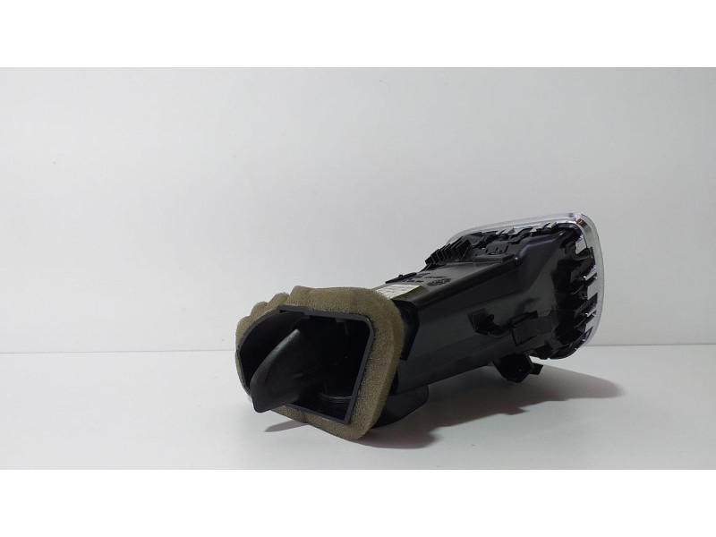 Recambio de rejilla aireadora para seat leon sc (5f5) emoción referencia OEM IAM 5F1820902 74309 R