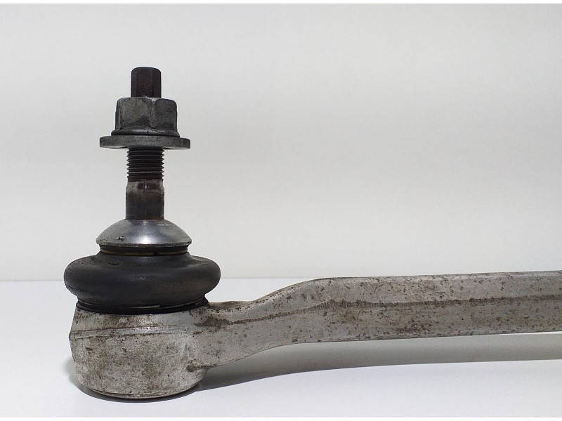 Recambio de brazo suspension superior trasero izquierdo para bmw x5 (e70) 3.0d referencia OEM IAM 6770969 60561 