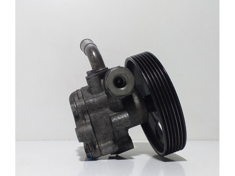 Recambio de bomba direccion para ford fusion (cbk) 1.4 tdci cat referencia OEM IAM 2S6C3A696DD 67548 