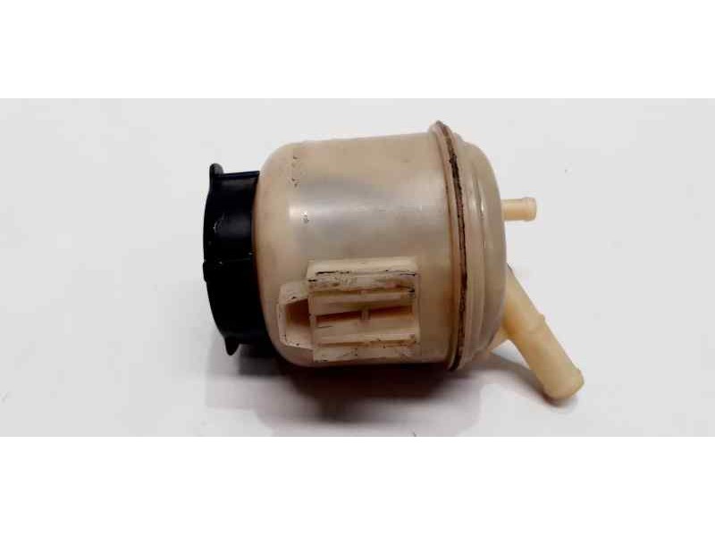 Recambio de deposito servo para nissan x-trail (t30) comfort plus referencia OEM IAM YD22ETI 43831 