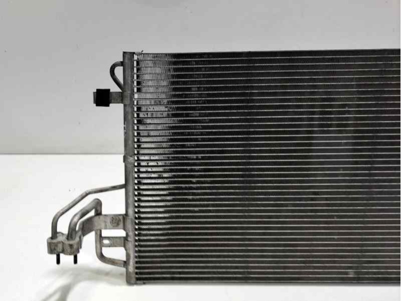 Recambio de condensador / radiador aire acondicionado para hyundai tucson (jm) 2.0 crdi style referencia OEM IAM 976062E100 8153