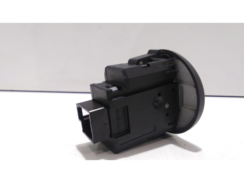 Recambio de intercooler para iveco daily caja cerrada (1999 =>) 35 - c 13 caja cerrada, techo elevado referencia OEM IAM 0307851