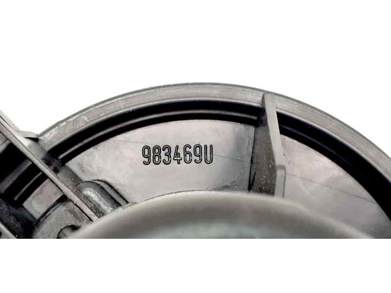 Recambio de motor calefaccion para volvo xc90 2.4 d summum geartronic (5 asientos) referencia OEM IAM 983469U 43883 