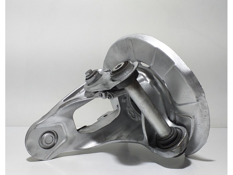 Recambio de mangueta trasera izquierda para bmw x5 (e70) 3.0d referencia OEM IAM 6770983 60579 