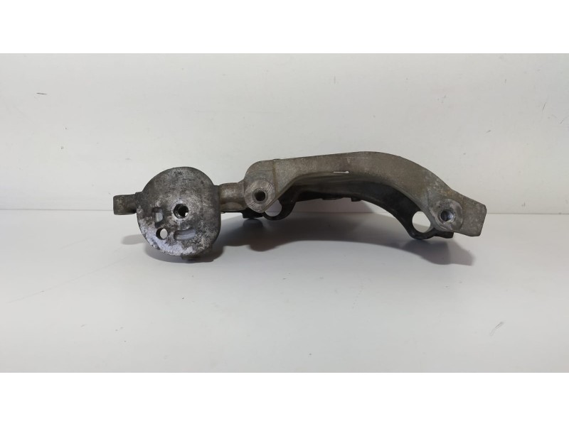 Recambio de soporte alternador para citroën jumpy 2.0 hdi cat (rhk / dw10uted4) referencia OEM IAM 9682367380 77087 R