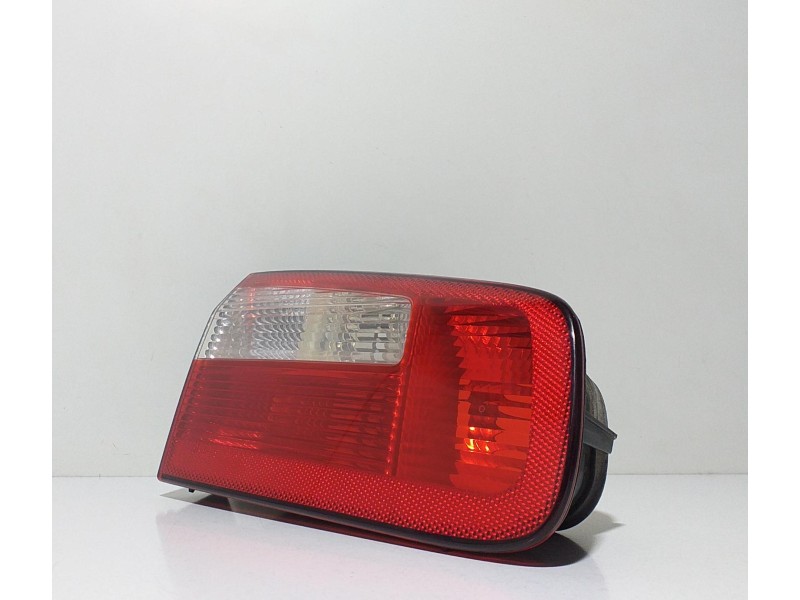 Recambio de piloto trasero izquierdo interior para renault laguna ii (bg0) authentique referencia OEM IAM 8200002475 67556 