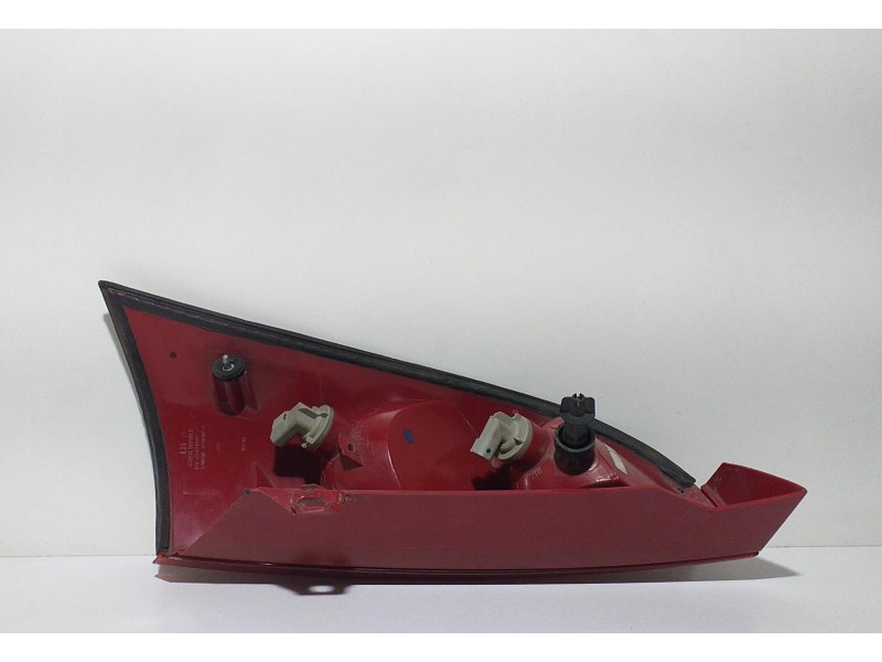 Recambio de piloto trasero izquierdo para ford focus berlina (cak) trend referencia OEM IAM XS4X13405 67557 