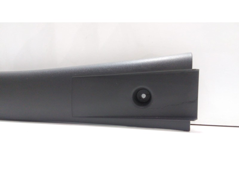 Recambio de molduras delanteras para iveco daily caja cerrada (1999 =>) 35 - c 13 caja cerrada, techo elevado referencia OEM IAM