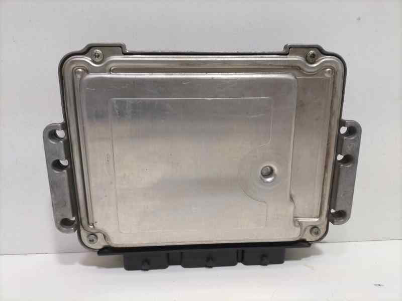 Recambio de centralita motor uce para renault megane ii coupe/cabrio confort authentique referencia OEM IAM 8200391966 83828 