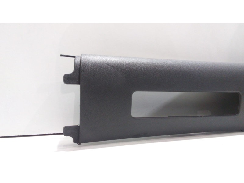 Recambio de molduras delanteras para iveco daily caja cerrada (1999 =>) 35 - c 13 caja cerrada, techo elevado referencia OEM IAM