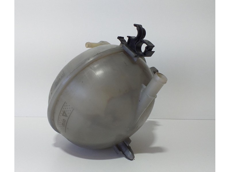 Recambio de deposito expansion para volkswagen golf vii lim. advance bluemotion referencia OEM IAM 5Q0121407A 74344 R