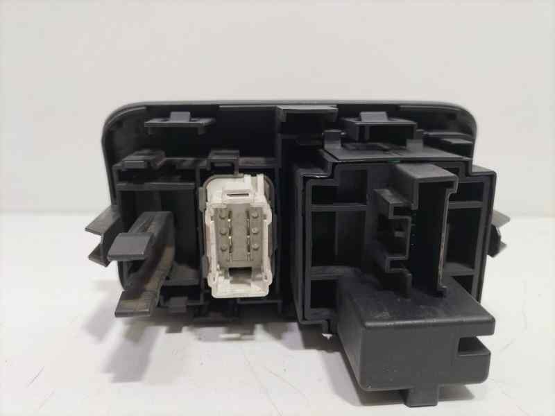 Recambio de mando luces para renault megane ii coupe/cabrio confort authentique referencia OEM IAM 8200079020 83831 