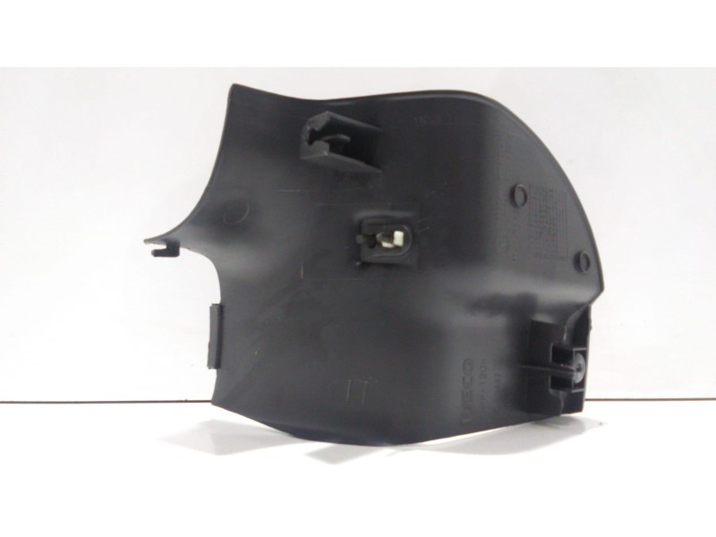 Recambio de molduras delanteras para iveco daily caja cerrada (1999 =>) 35 - c 13 caja cerrada, techo elevado referencia OEM IAM