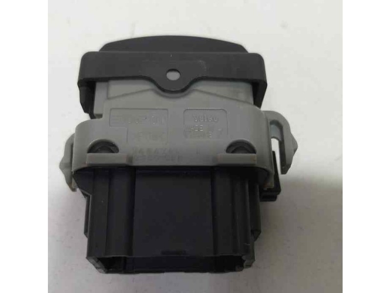 Recambio de intercooler para renault megane ii coupe/cabrio confort authentique referencia OEM IAM 2808201 83832 