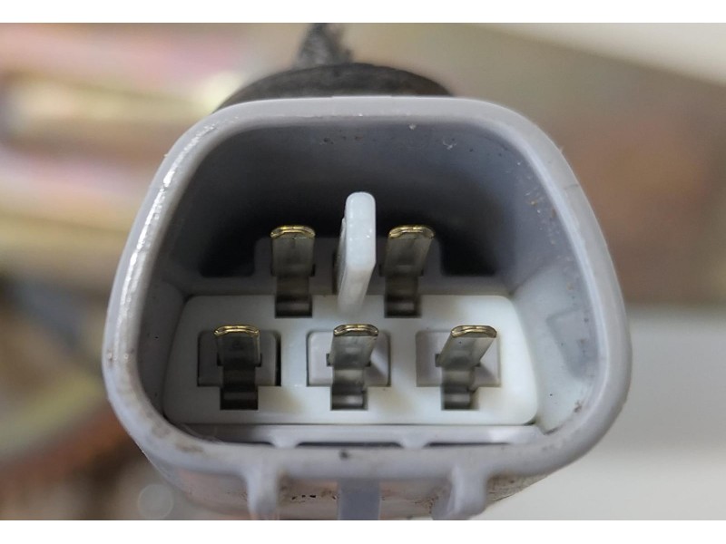 Recambio de elevalunas trasero izquierdo para toyota land cruiser (j10) 4.2 24v turbodiesel cat referencia OEM IAM 8571060120 77