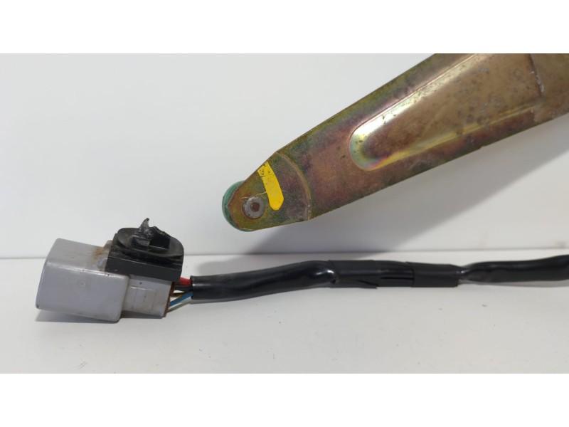 Recambio de elevalunas trasero izquierdo para toyota land cruiser (j10) 4.2 24v turbodiesel cat referencia OEM IAM 8571060120 77