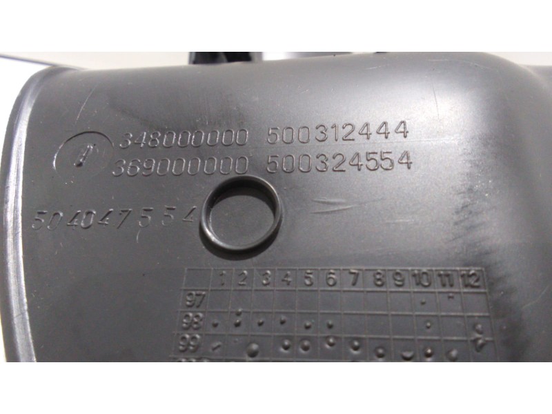 Recambio de molduras delanteras para iveco daily caja cerrada (1999 =>) 35 - c 13 caja cerrada, techo elevado referencia OEM IAM