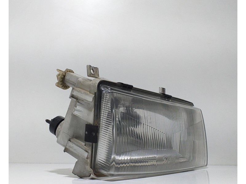 Recambio de faro derecho para skoda felicia berlina ( 791) blue sky referencia OEM IAM 24615000 67570 