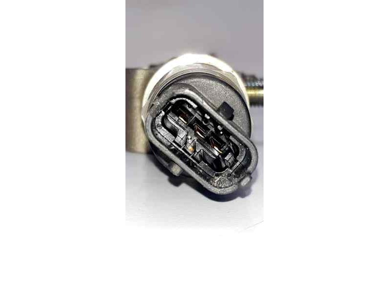 Recambio de rampa inyectora para volvo xc90 2.4 d summum geartronic (5 asientos) referencia OEM IAM 0445215015 43927 