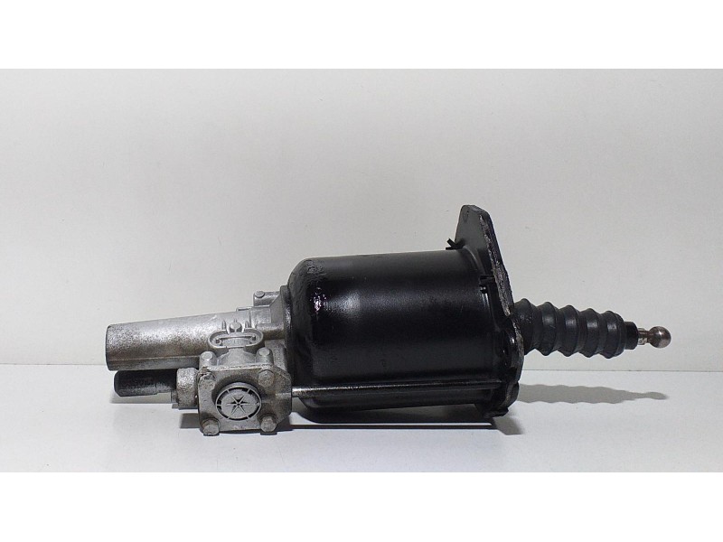 Recambio de bombin embrague para mercedes-benz actros 2/3 2 - ejes / 6 cil. 1841 4x2 om 501 la l (largo) referencia OEM IAM 9700