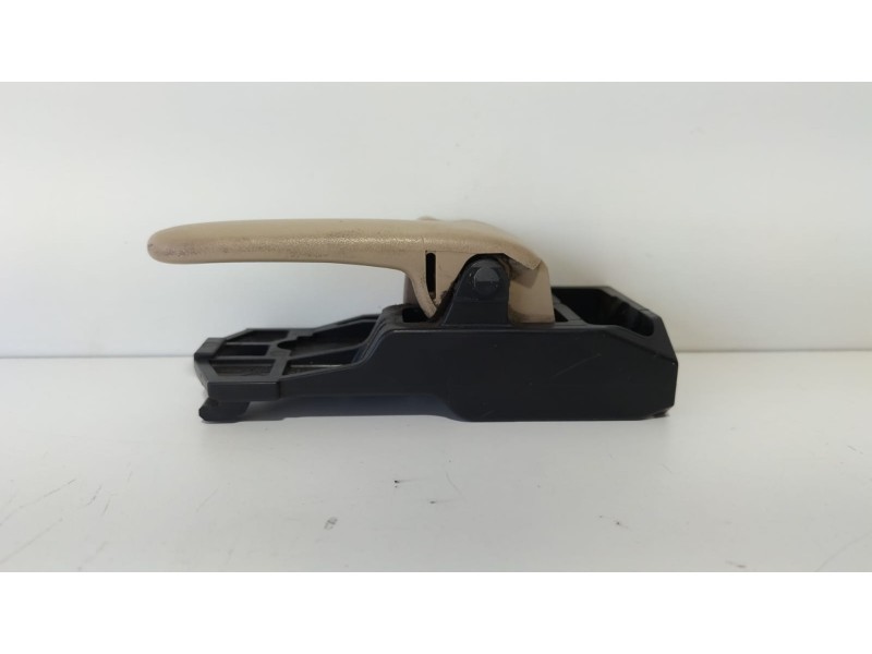 Recambio de maneta interior delantera derecha para toyota land cruiser (j10) 4.2 24v turbodiesel cat referencia OEM IAM HDJ100 7