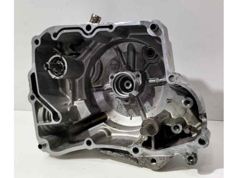 Recambio de tapa distribucion para » otros... tgb x- motion 125 tgb x- motion 125 referencia OEM IAM G/KU 81565 