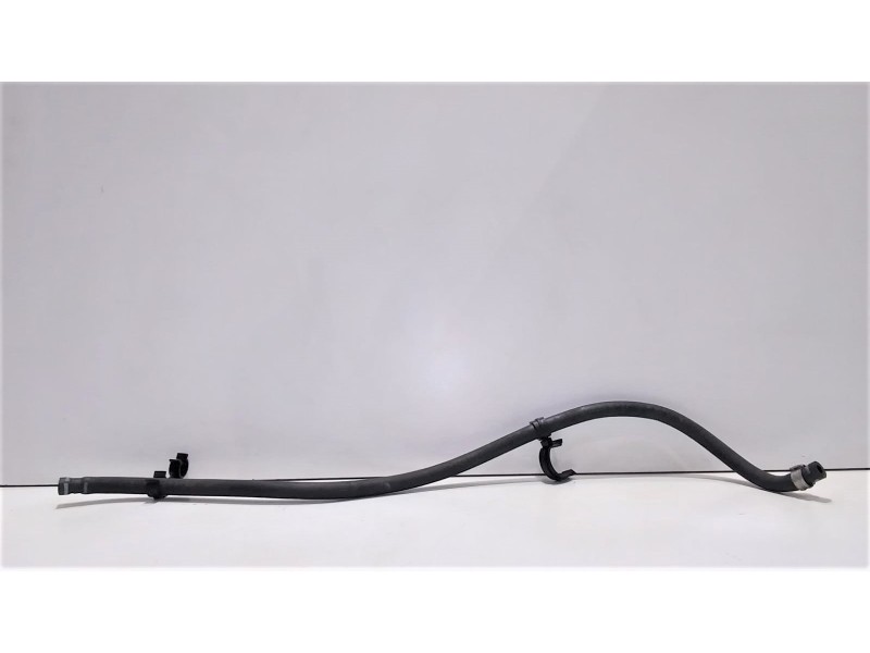 Recambio de tubo para iveco daily caja cerrada (1999 =>) 35 - c 13 caja cerrada, techo elevado referencia OEM IAM 814043S 48823 