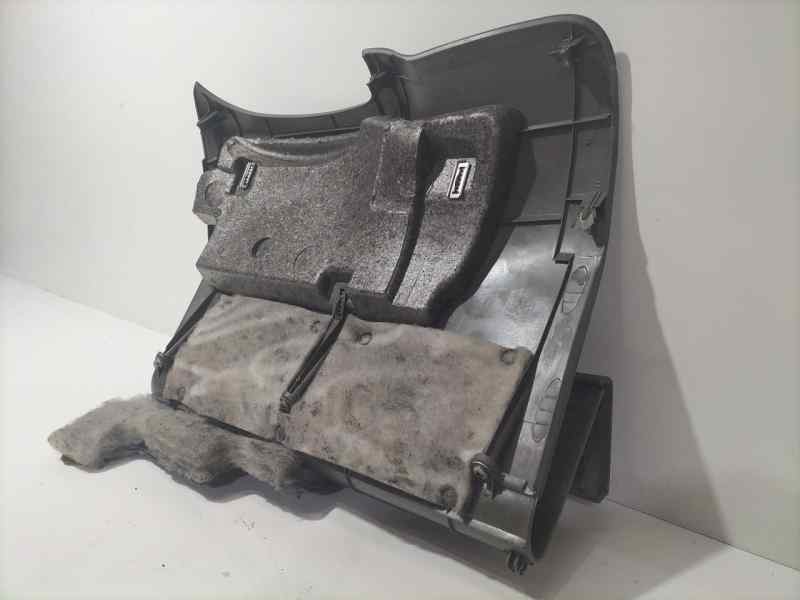 Recambio de molduras delanteras para hyundai tucson (jm) 2.0 crdi style referencia OEM IAM D4EA 81576 