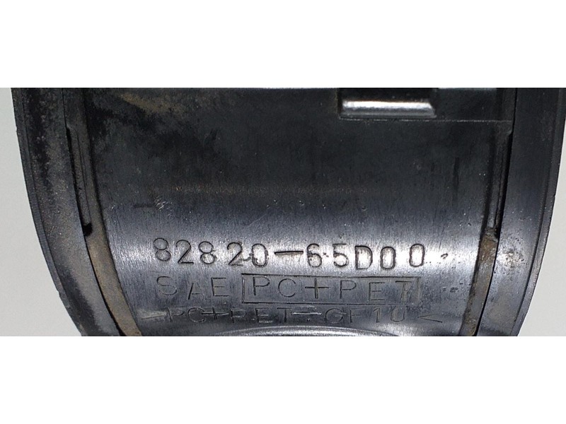 Recambio de maneta exterior trasera izquierda para suzuki grand vitara 5 puertas sq (ft) 2.0 td dlx referencia OEM IAM 8282065D0