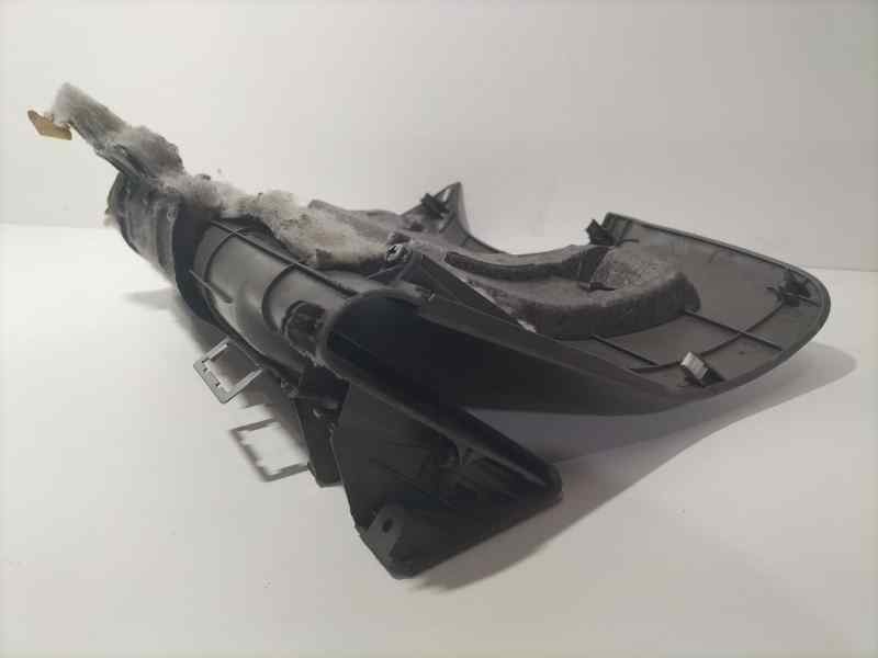 Recambio de molduras delanteras para hyundai tucson (jm) 2.0 crdi style referencia OEM IAM D4EA 81576 