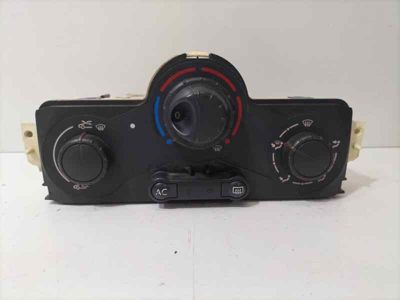 Recambio de mando calefaccion / aire acondicionado para renault megane ii coupe/cabrio confort authentique referencia OEM IAM F6