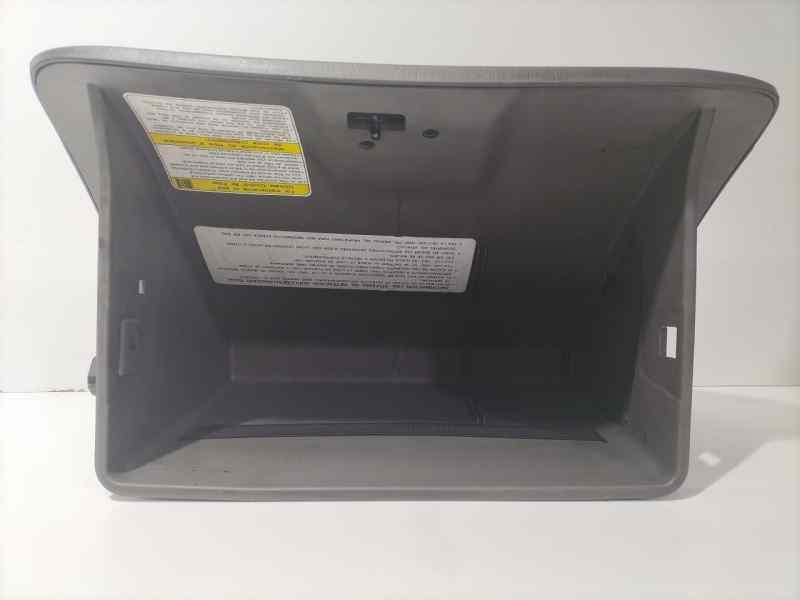 Recambio de guantera para hyundai tucson (jm) 2.0 crdi style referencia OEM IAM 845112E000 81580 