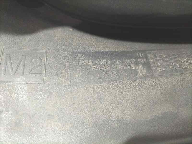 Recambio de guardabarros para hyundai tucson (jm) 2.0 crdi style referencia OEM IAM 868422E010 81583 