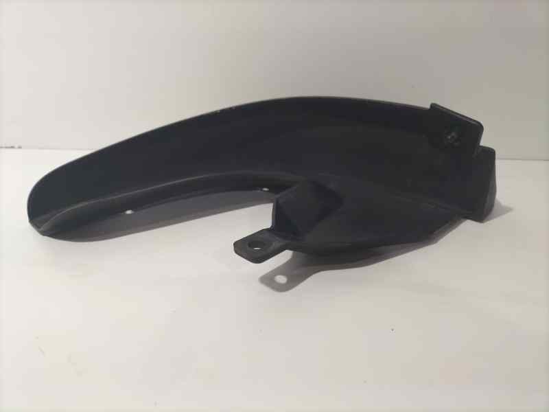 Recambio de guardabarros para hyundai tucson (jm) 2.0 crdi style referencia OEM IAM 868422E010 81583 