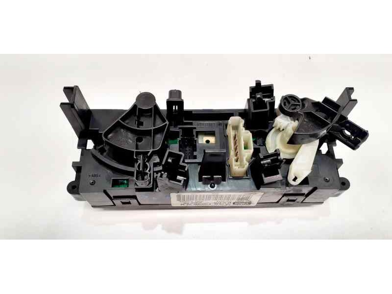 Recambio de mando calefaccion / aire acondicionado para peugeot 207 confort referencia OEM IAM 69910002 43988 