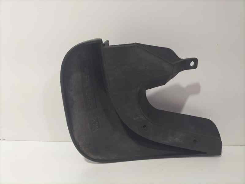 Recambio de guardabarros para hyundai tucson (jm) 2.0 crdi style referencia OEM IAM 868412E010 81584 