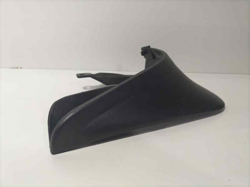 Recambio de guardabarros para hyundai tucson (jm) 2.0 crdi style referencia OEM IAM 868412E010 81584 