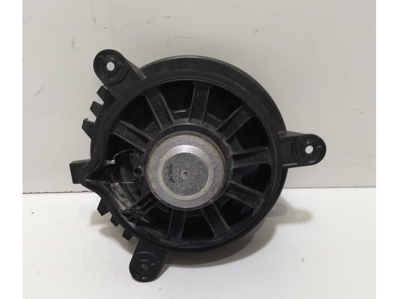 Recambio de sistema audio / radio cd para volvo xc60 2.4 diesel cat referencia OEM IAM 30657444 76989 
