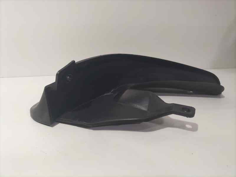 Recambio de guardabarros para hyundai tucson (jm) 2.0 crdi style referencia OEM IAM 868412E010 81584 