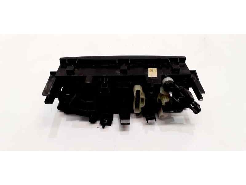 Recambio de mando calefaccion / aire acondicionado para peugeot 207 confort referencia OEM IAM 69910002 43988 