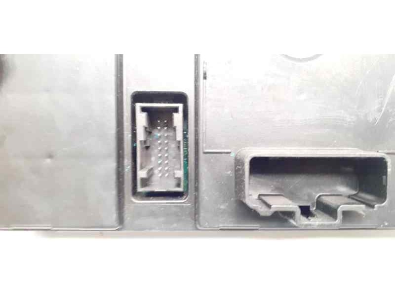 Recambio de mando climatizador para renault scenic ii authentique referencia OEM IAM 820026557 43996 
