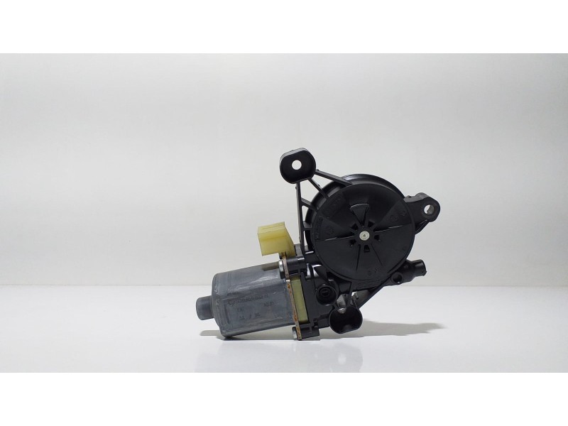 Recambio de motor elevalunas delantero derecho para volkswagen golf vii lim. gtd bluemotion referencia OEM IAM 5Q0959802B 60670 