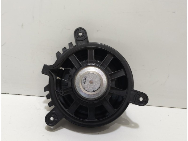 Recambio de sistema audio / radio cd para volvo xc60 2.4 diesel cat referencia OEM IAM 30657444 76990 