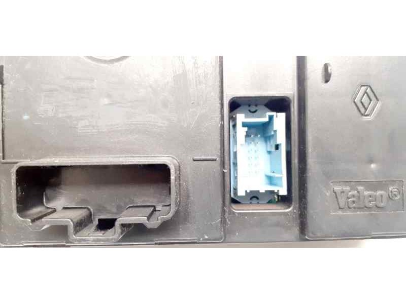 Recambio de mando climatizador para renault scenic ii authentique referencia OEM IAM 820026557 43996 