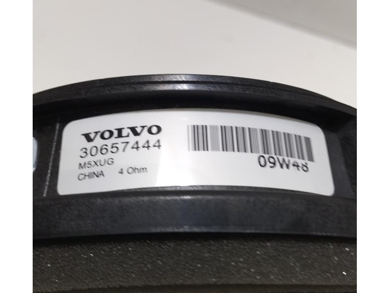 Recambio de sistema audio / radio cd para volvo xc60 2.4 diesel cat referencia OEM IAM 30657444 76990 